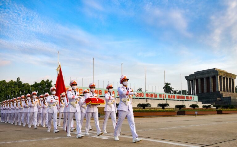 lăng Bác mở cửa những ngày nào