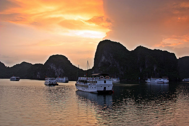 xe đưa đón sân bay nội bài quảng ninh 