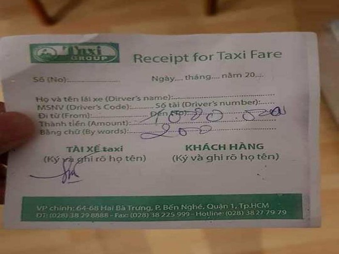 Taxi đi Nội Bài có hóa đơn